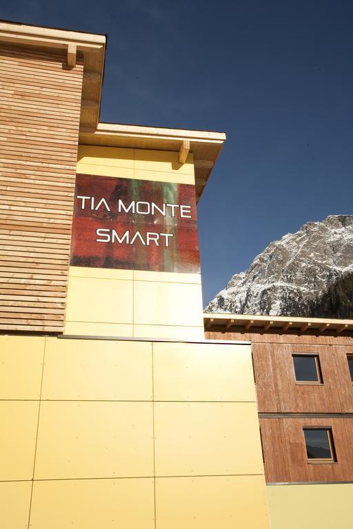 Hotel Tia Smart Natur カウナータール エクステリア 写真